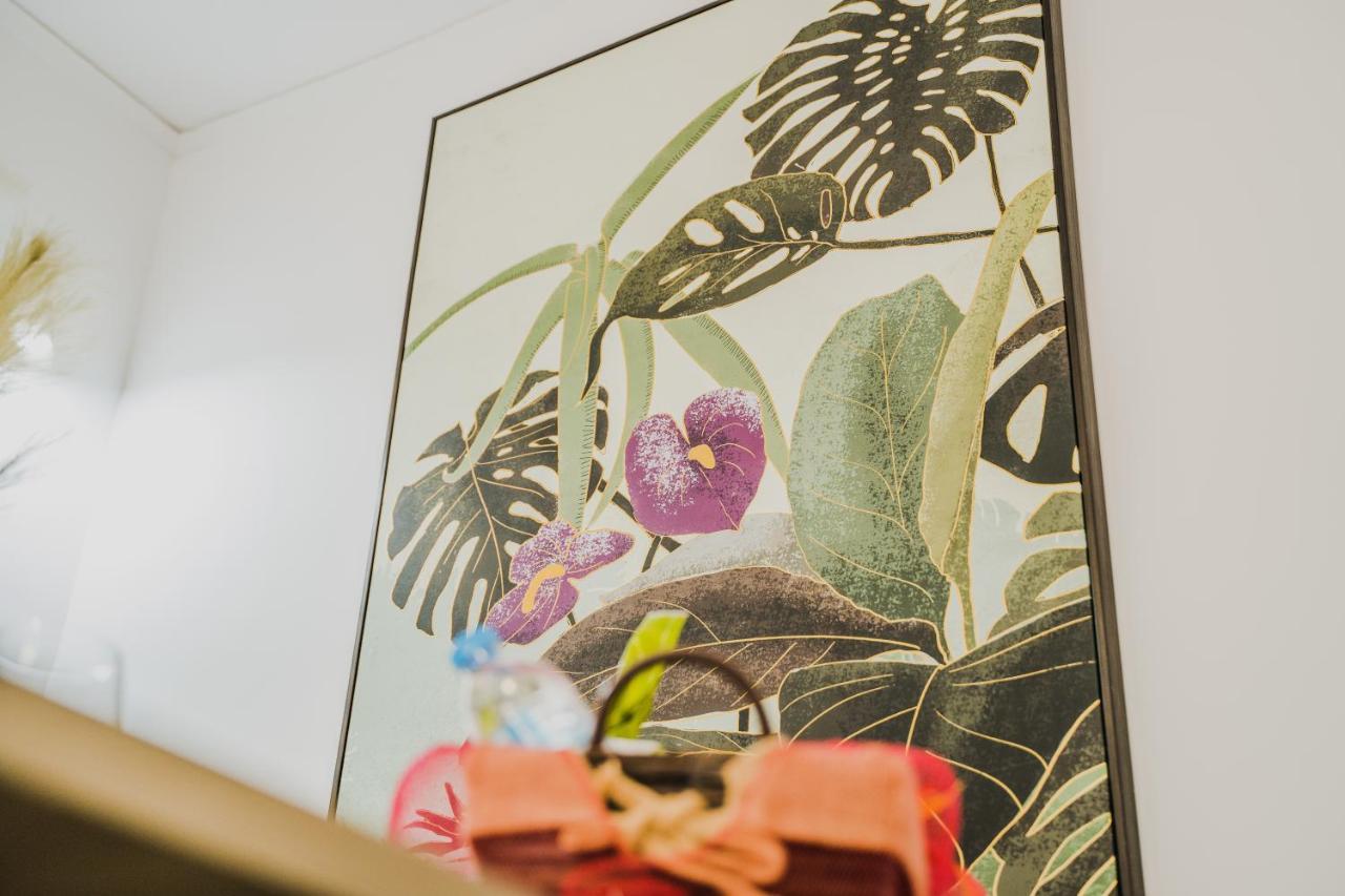 Green Apartment Ground Floor Feel Like Home Properties Saronida 外观 照片